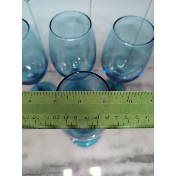 Cristar Sky Blue Wine Glasses, 13 oz Water Goblets, Sky Blue Glassware, Set of 4 - Picture 9 of 10